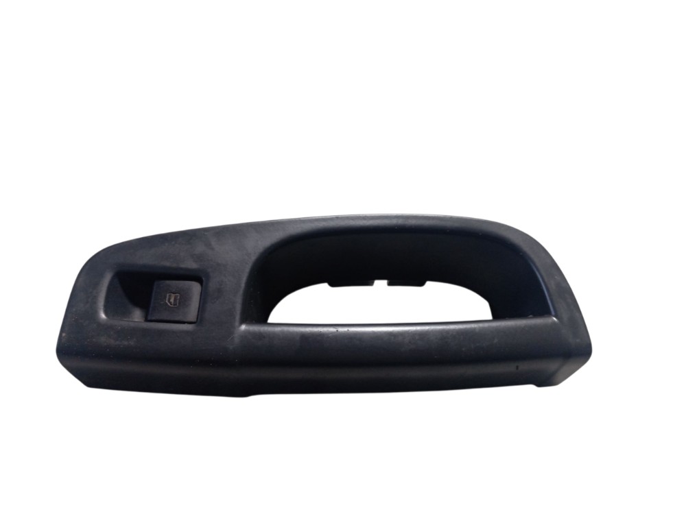 Acabamento Forro Porta Botão Vidro Dianteira Direita Vw Fox