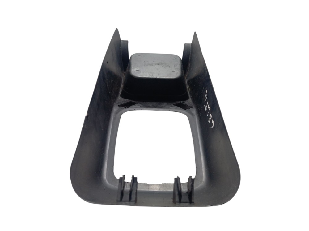 Console Central Moldura Dianteiro Gm Celta Corsa 2001 A 2012 6