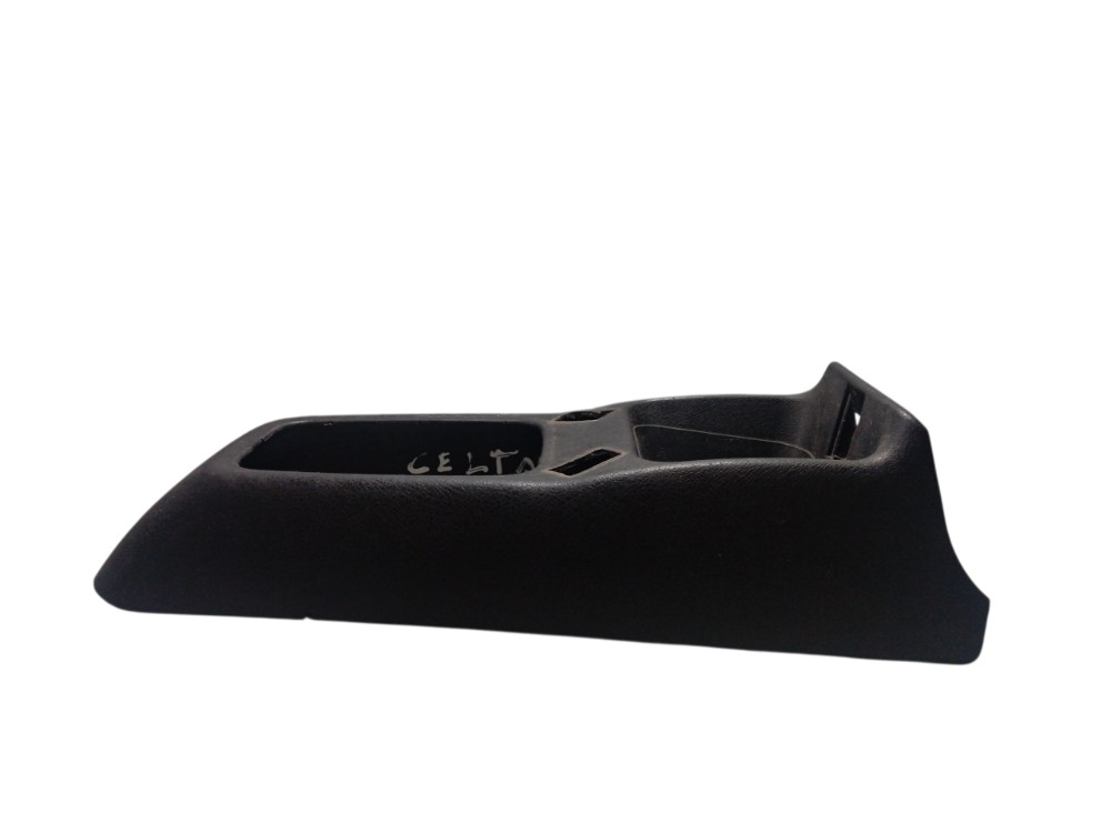 Console Central Moldura Dianteiro Gm Celta Corsa 2001 A 2012 1