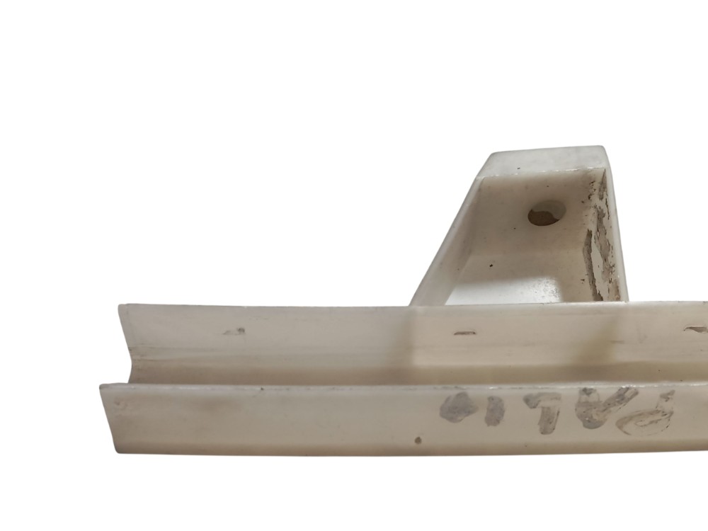 Guia Vidro Porta Dianteira Esquerda Fiat Strada 1998-2007 Beijei 5