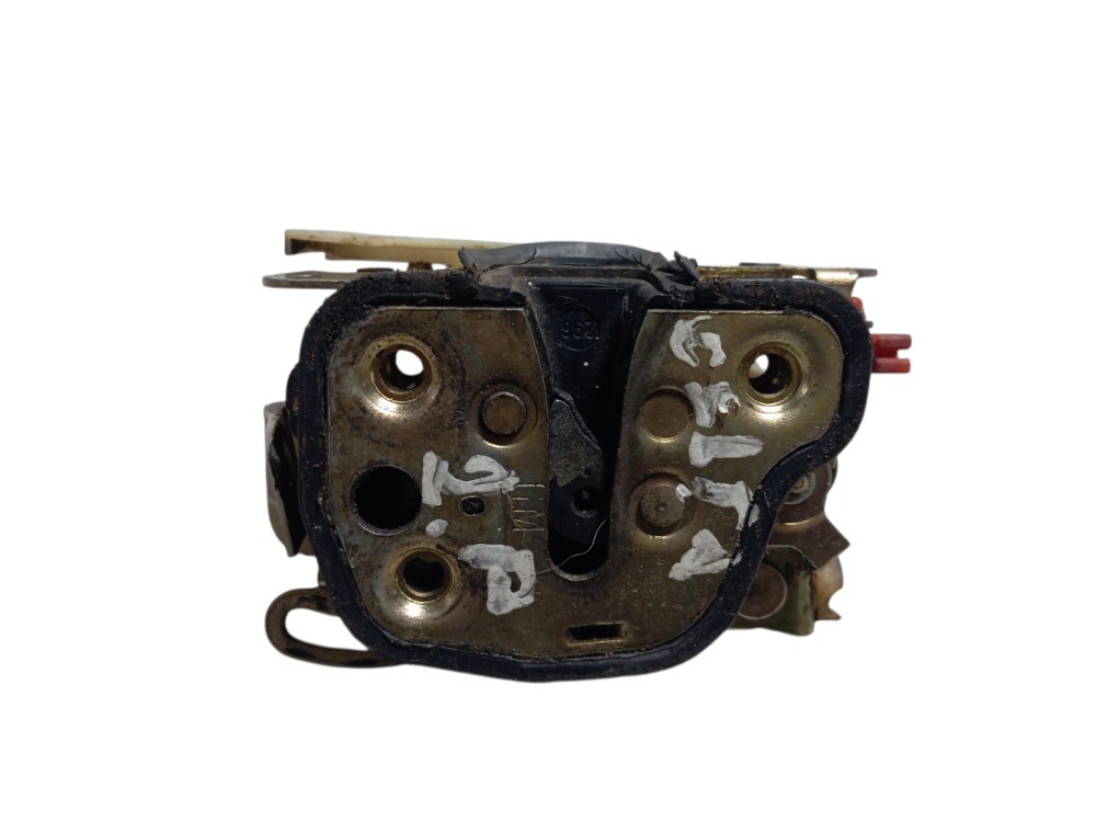 Fechadura Porta Dianteira Direita Gm Celta 7