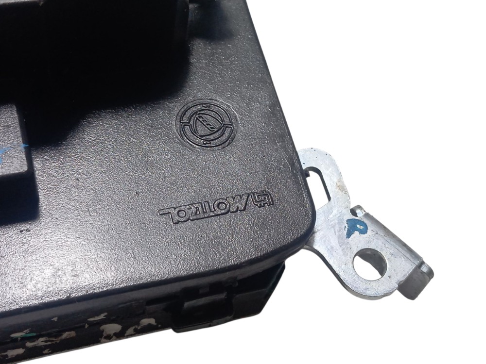 Fechadura Traseira Esquerda Fiat Palio 4