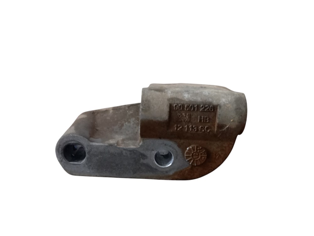 Suporte Alternador Gm Celta Cobalt Corsa Montana 2003 A 2012 1