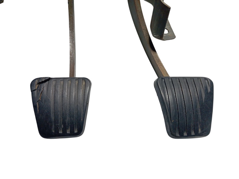 Suporte Pedais Gm Corsa Classic 5