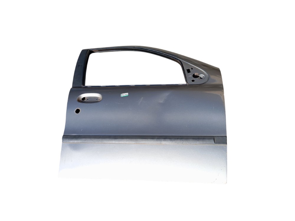 Porta Dianteira Direita Fiat Palio Siena 1998 Com Detalhes  Dianteira Direita Prata 1