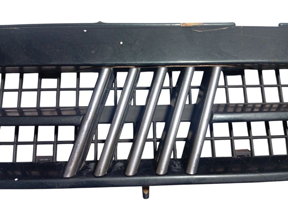 Grade Emblema Dianteira Fiat Uno Preto 7