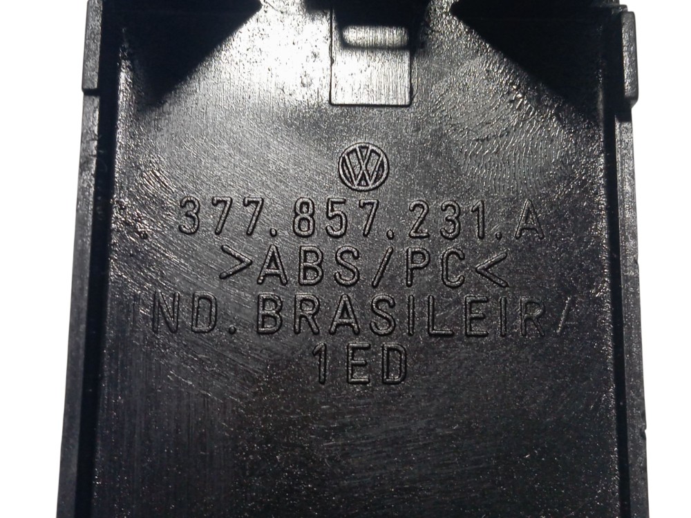 Moldura Tampa Radiador Vw Gol Parati Saveiro Bola 6