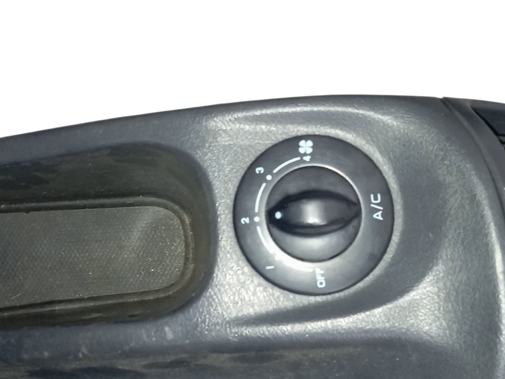 Console central traseiro picasso citroen xsara 2001 a 2011 5