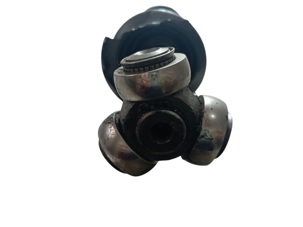 Semieixo Esquerdo Ford Escort  88 1.6 Cht 5