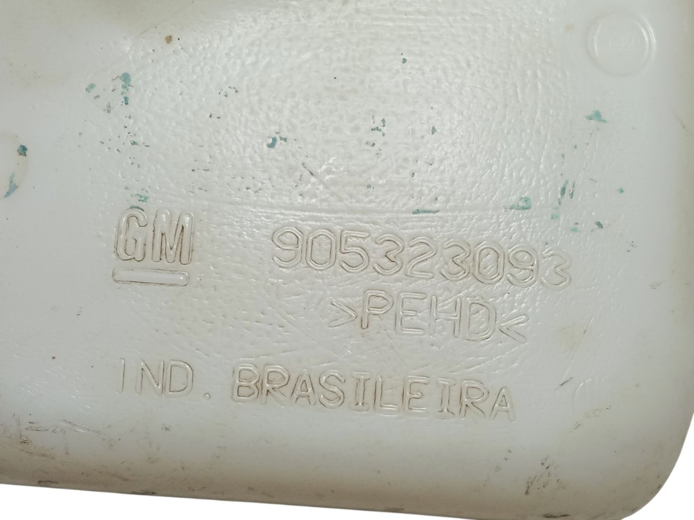 Reservatório dagua limpador parabrisa gm celta 2010 a 2010 7