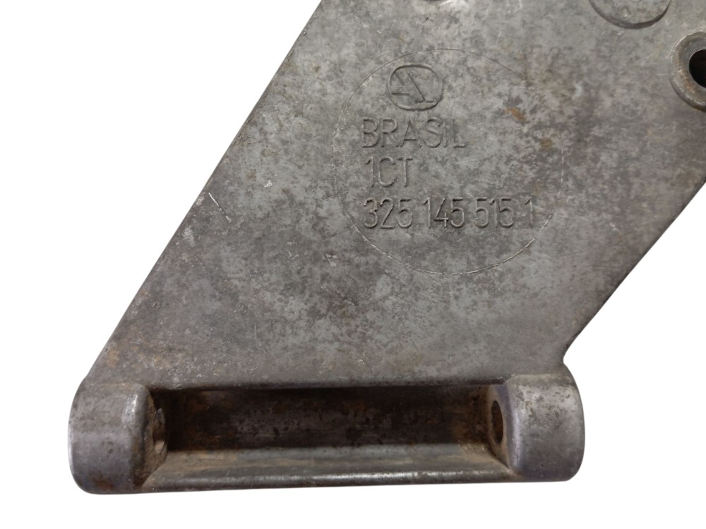 Suporte Bomba Direção Hidraulica Vw Santana 1996 A 1996 3