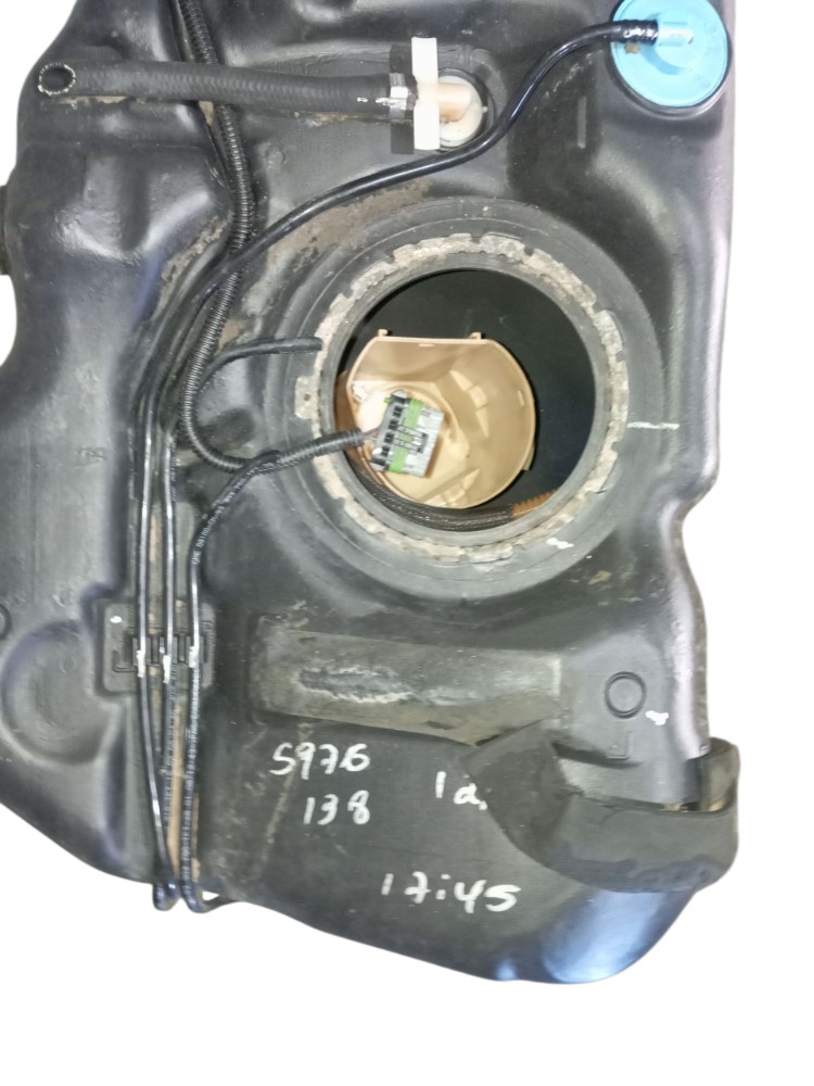 Tanque combustivel sedan frente gm corsa montana 2003 a 2012 4