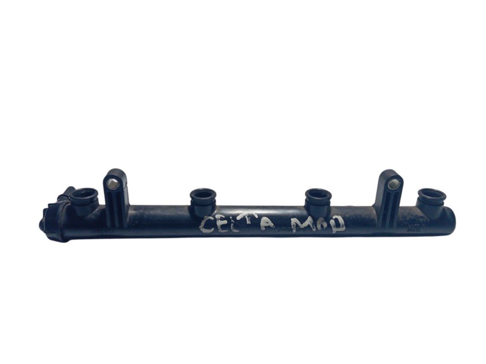 Flauta Bico Injetor Gm Corsa Meriva Onix Prisma 1