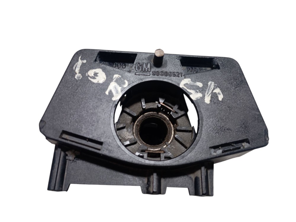 Suporte Comutador Luzes Limpador Gm Corsa