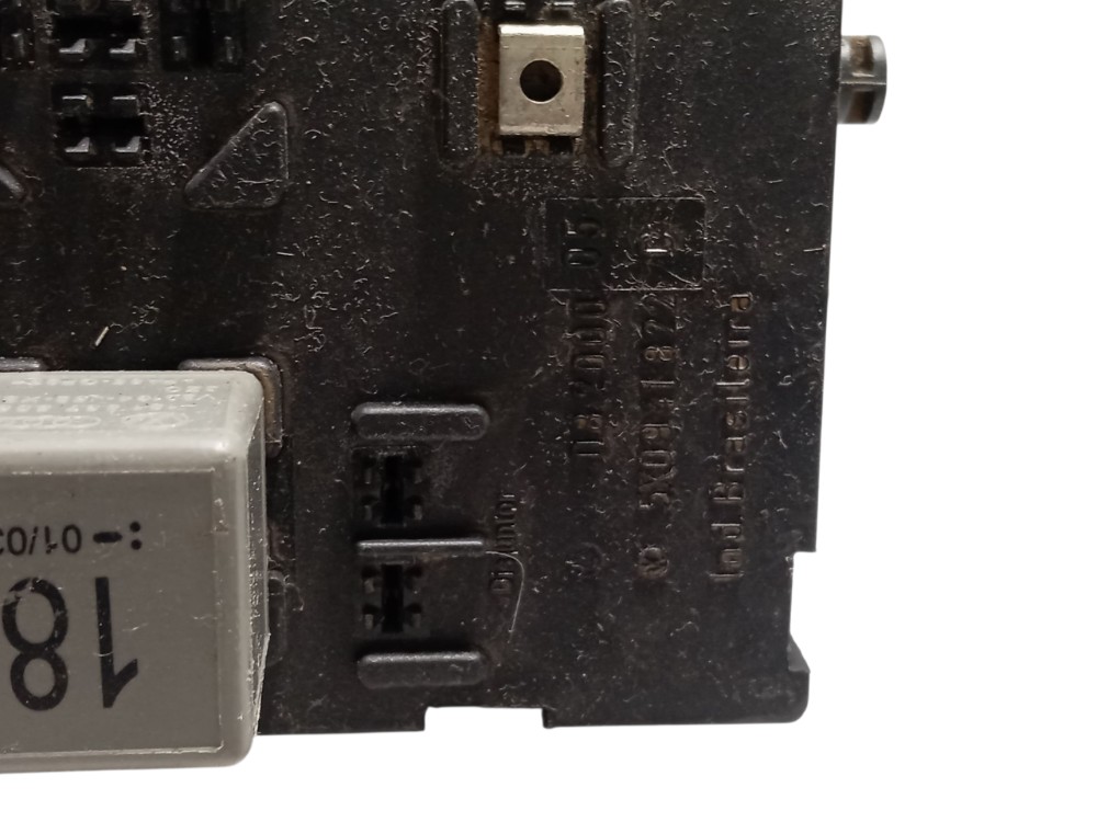 Caixa G3 Fusíveis Relê 1.0 G2 Vw Gol 4