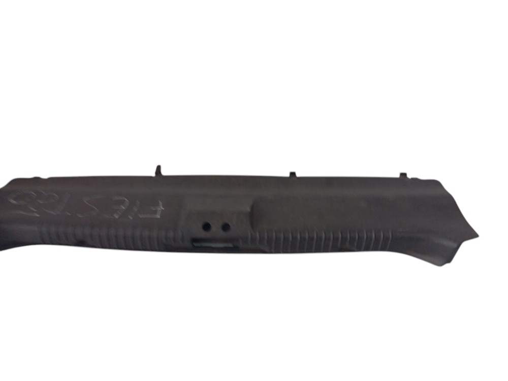 Moldura Inferior Traseira Porta Mala Ford Fiesta Hatch 2008