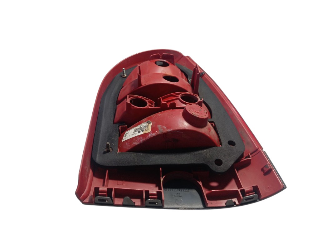Lanterna Esquerdo Traseiro Bola G2 Vw Gol 1995 A 1999 Esquerdo/motorista Vermelho 6