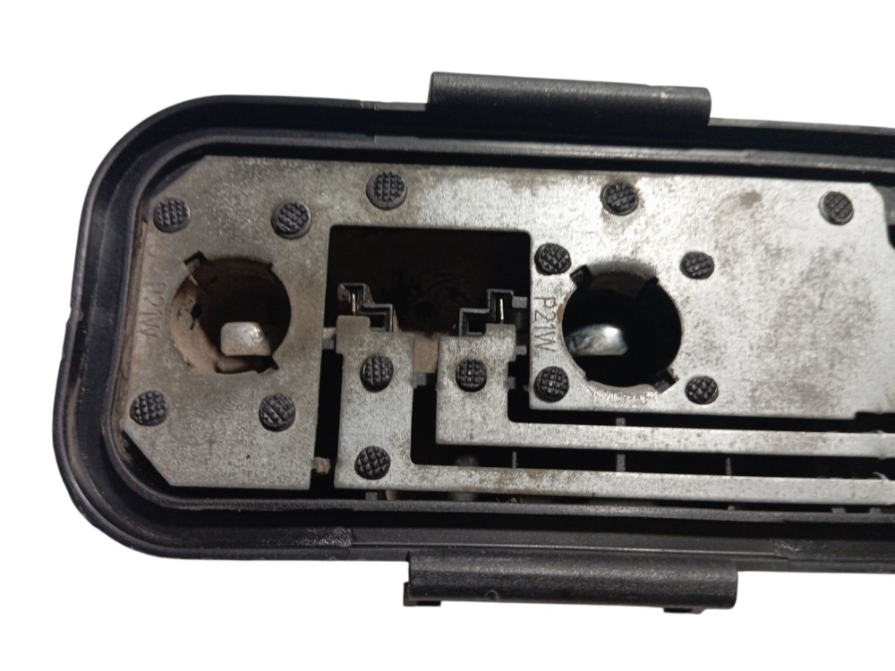Soquete Lanterna Traseira Esquerda Renault Clio 2001 – Preto 4