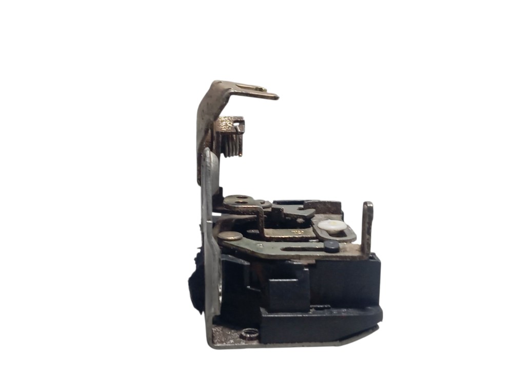 Fechadura Porta Dianteira Direita Vw Gol 7