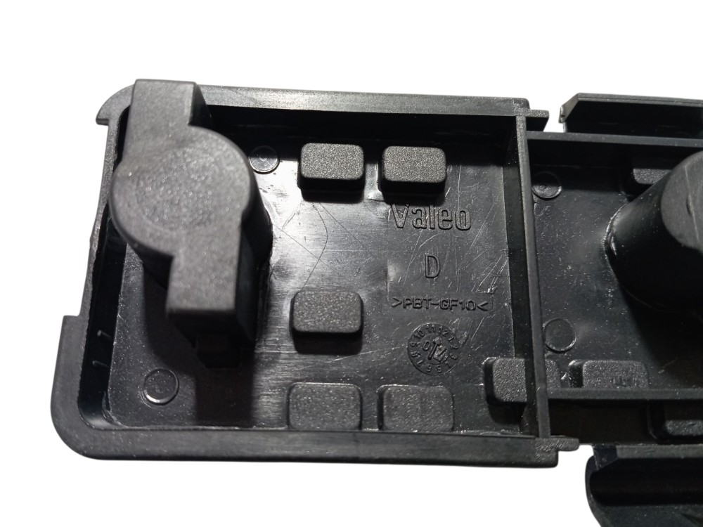 Soquete Lanterna Traseira Direita Citroen Xsara Picasso Preto 7