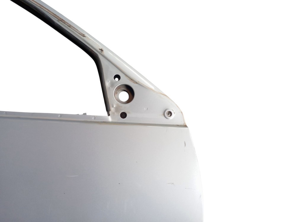 Porta Dianteira Direita Gm Corsa 4