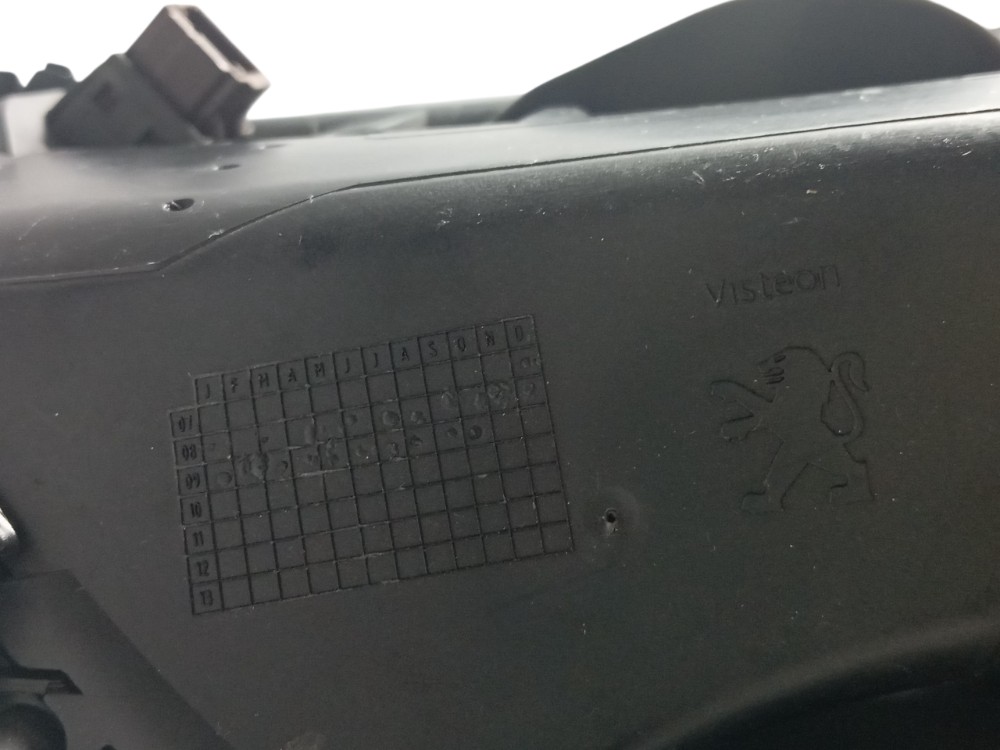 Painel Central Difusor Pisca Alerta Peugeot 206 7