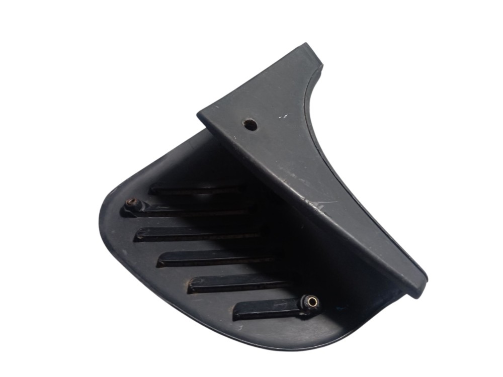 Moldura Caçamba Esquerda Fiat Strada 2002 Preto 7