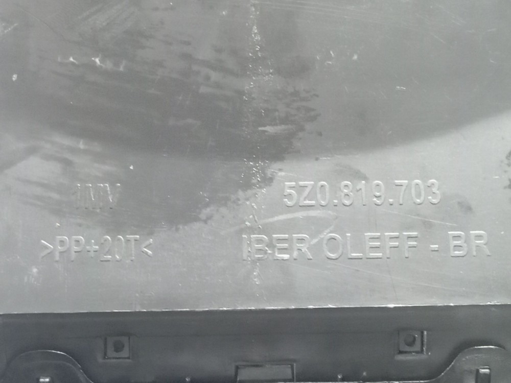 Difusor ar esquerdo lado painel vw fox 2008 a 2010 7
