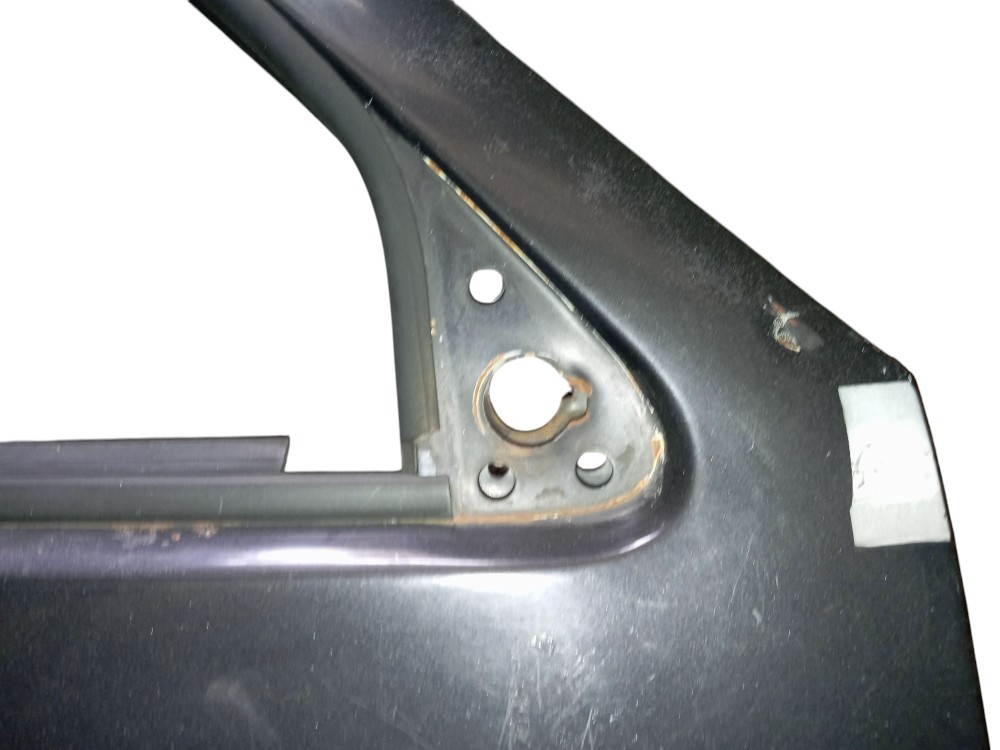 Porta Direita Fiat Uno 2portas 95 Com Detalhes Dianteira Direito Preto 4