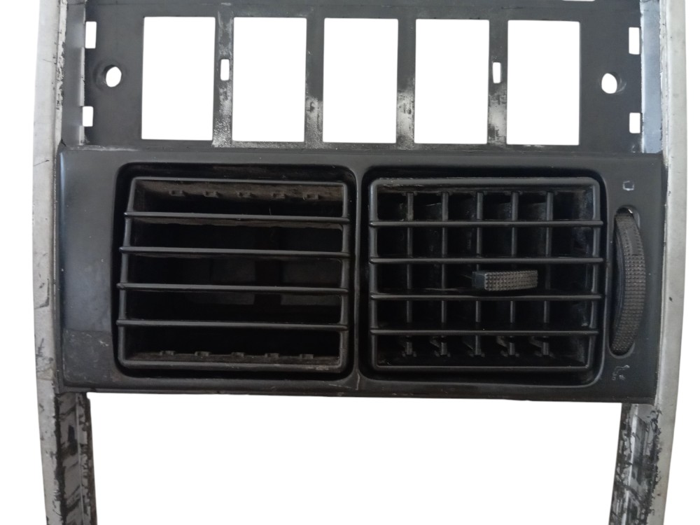 Moldura Central Saída Ar Painel Vw Gol 95/99 3
