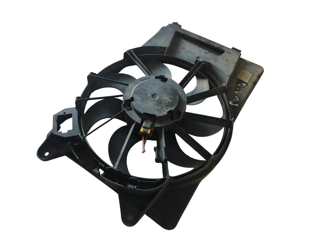 Suporte Defletor Motor Ventoinha Fiat Punto 1.4 2010 2