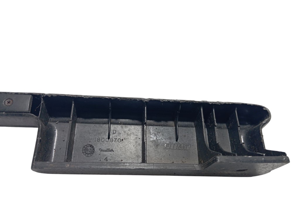 Puxador Porta Apoio Braço Direito Fiat Uno 96 4