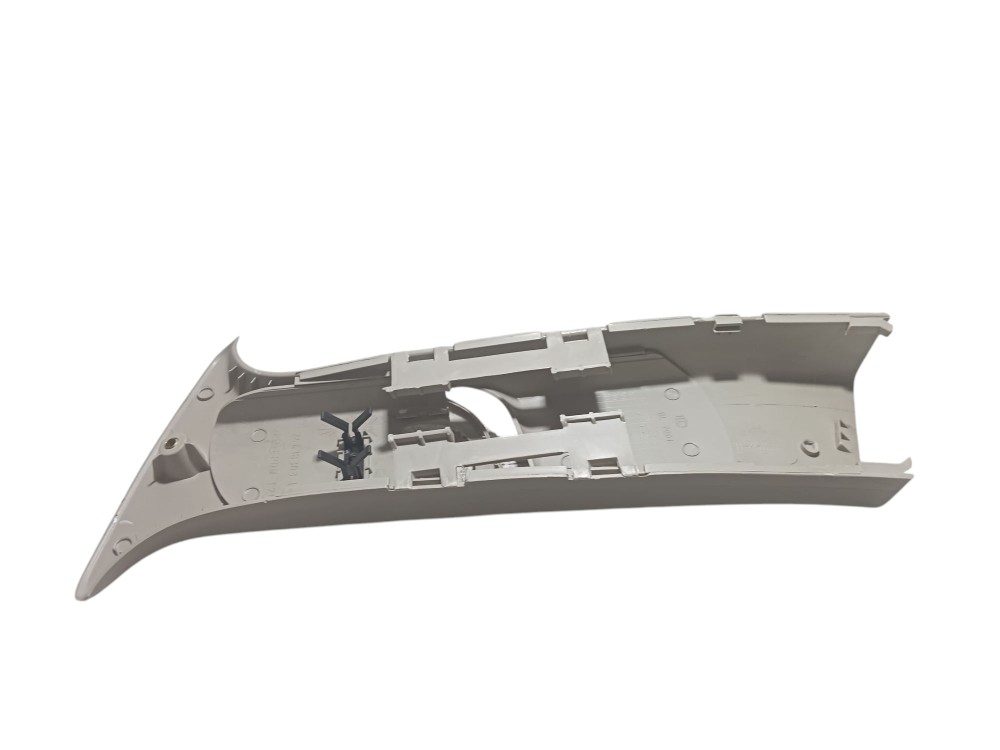 Moldura Coluna Central Direita Gm Corsa Joy 4
