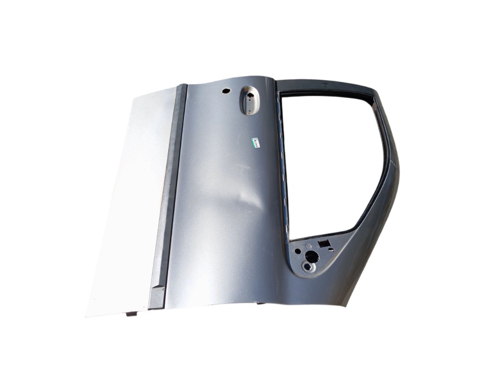 Porta Dianteira Direita Fiat Palio Siena 1998 Com Detalhes  Dianteira Direita Prata 2