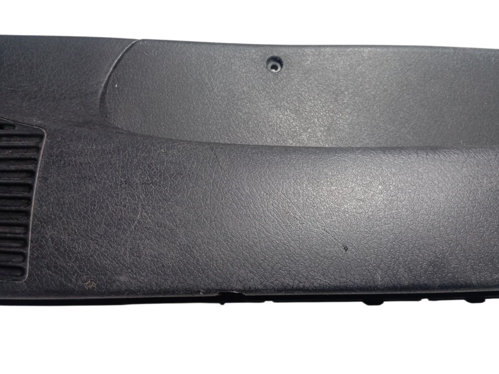 Porta Direito Dianteiro Gm Corsa 1995 A 2000 Dianteira Direito Preto 2
