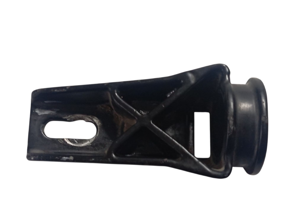 Suporte Radiador Superior Montan Gm Corsa Meriva 2003 A 2012