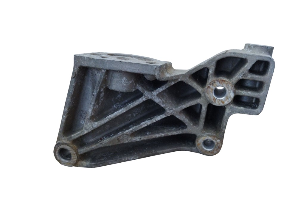 Suporte Alternador Gm Corsa Meriva Montana 2003/ 2