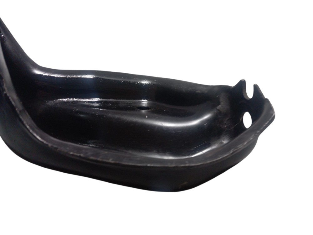 Suporte Coxim Esquerda Vw Santana 7