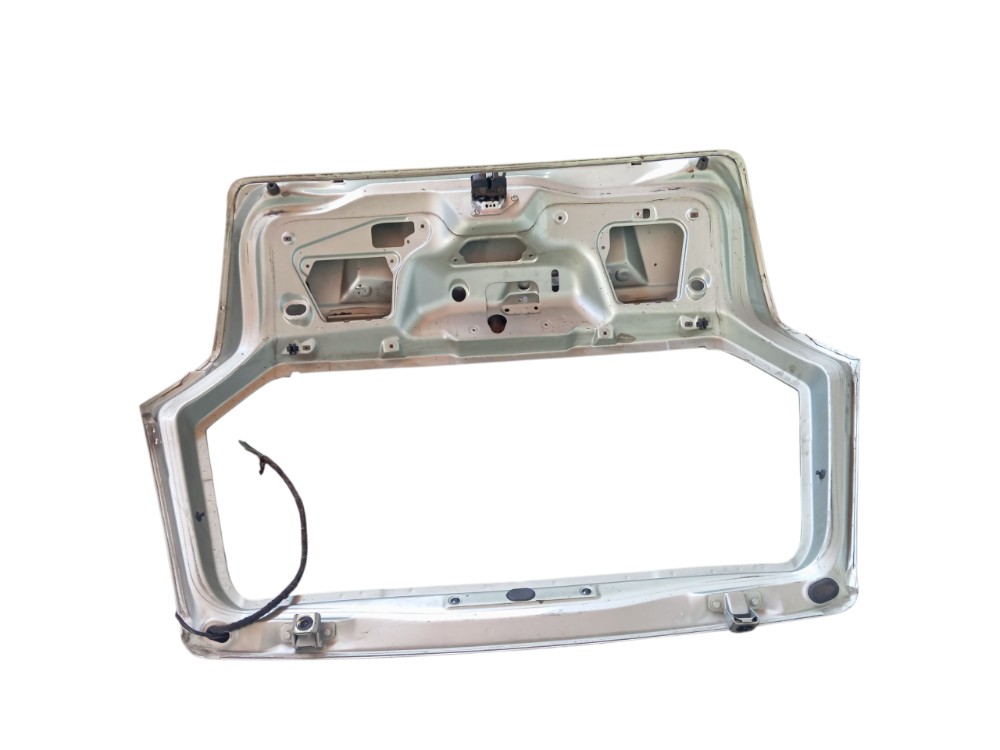 Tampa Traseira Porta Malas Fiat Palio Com Detalhes 6