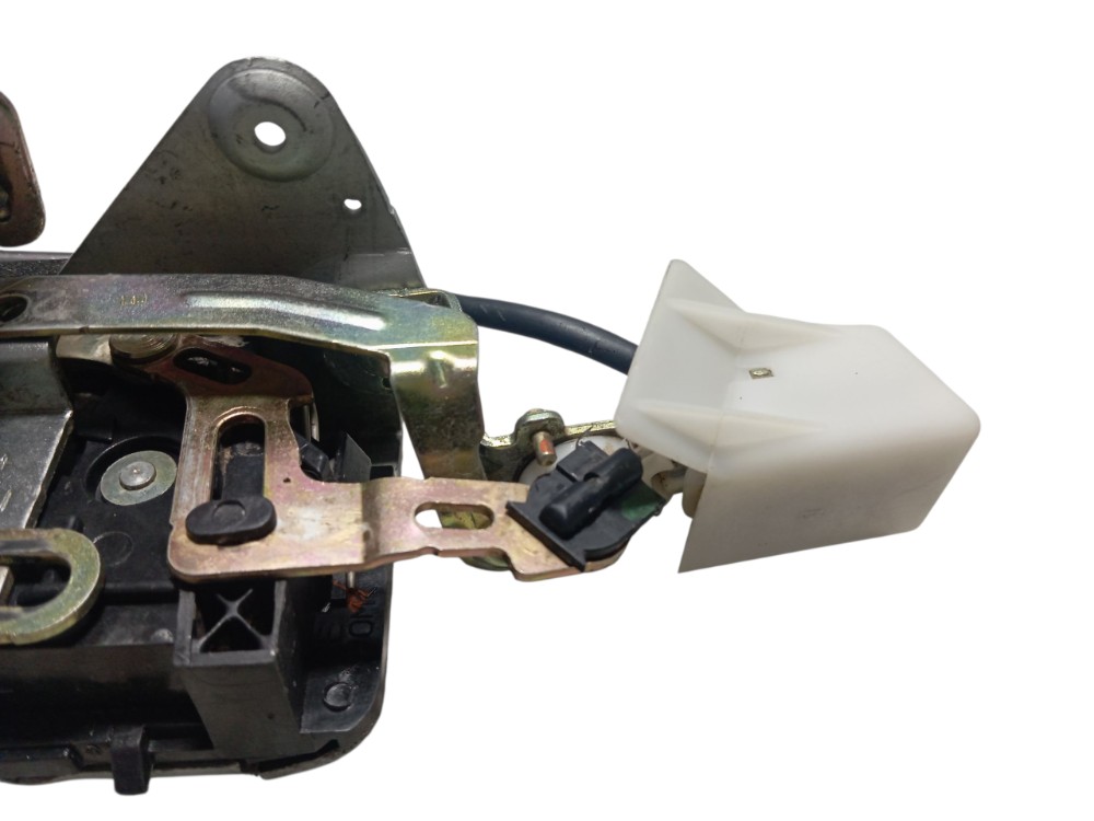 Fechadura Porta Dianteira Esquerda Vw Fox 2