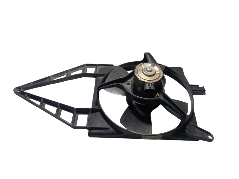 Defletor Ventoinha Radiador Ar Gm Corsa 1994 A 2001 4