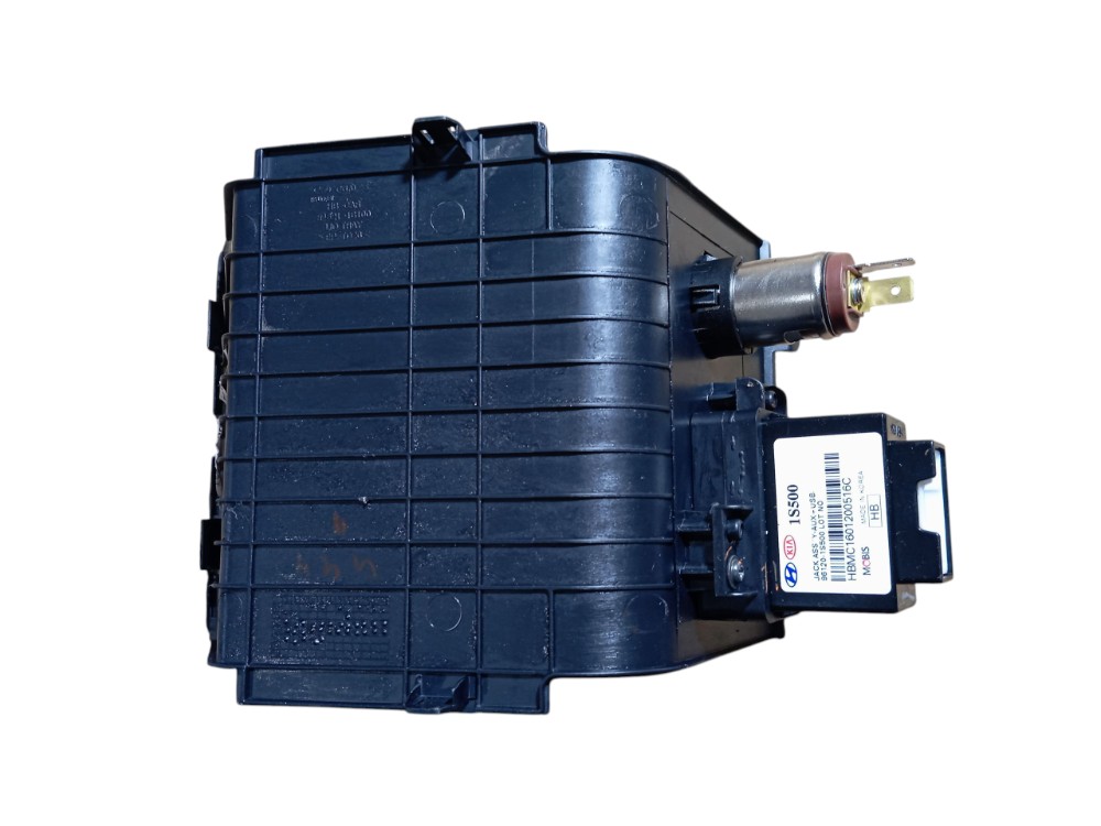 Acabamento central porta usb tomada hyundai hb20 2014 a 2019 5