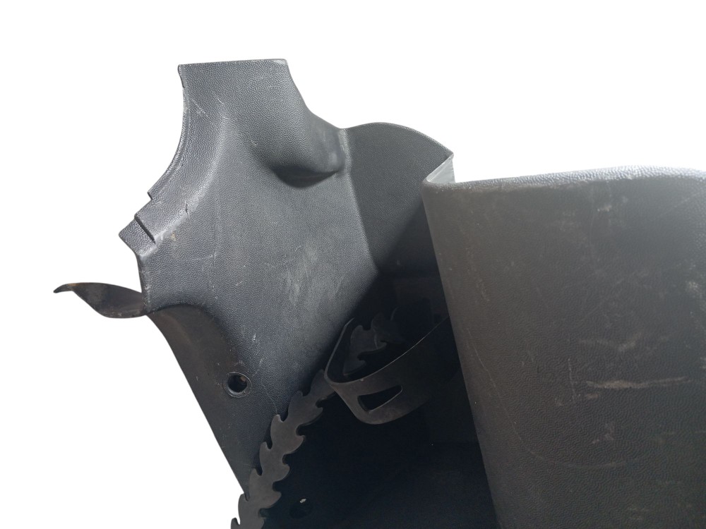 Suporte Bagagito Direito Tampão Gm Corsa 2002 A 2012 Preto 4