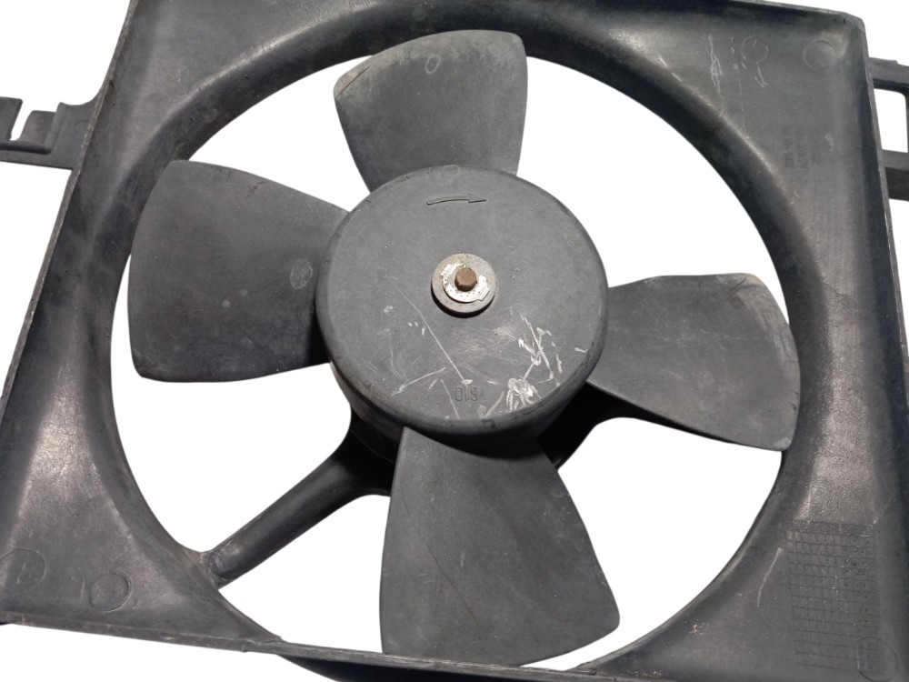 Defletor Ventoinha Radiador Ar Gm Corsa 1994 A 2001 3