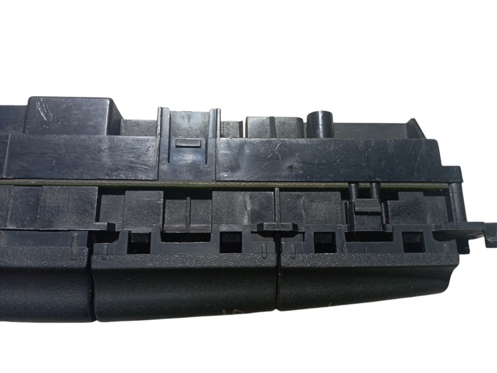 Comando Botao Farol Auxiliar Painel Central Fiat Brava 5