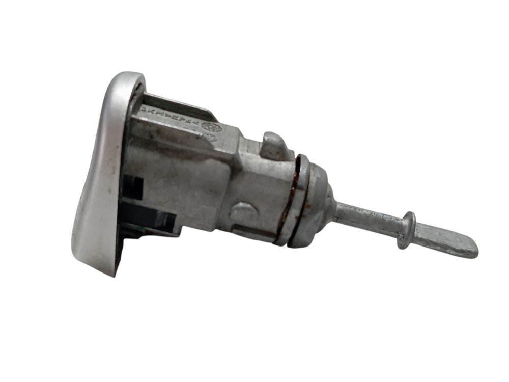 Cilindro Maçaneta Dianteira Esquerda Vw Fox 5
