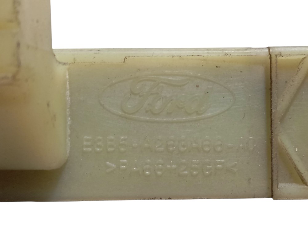 Guia Vidro Traseiro Direito Porta Novo Ford Ka 2014 A 2019 Beijei 6