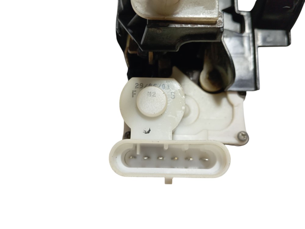 Fechadura Porta Dianteira Esquerda Fiat Palio 2005 5