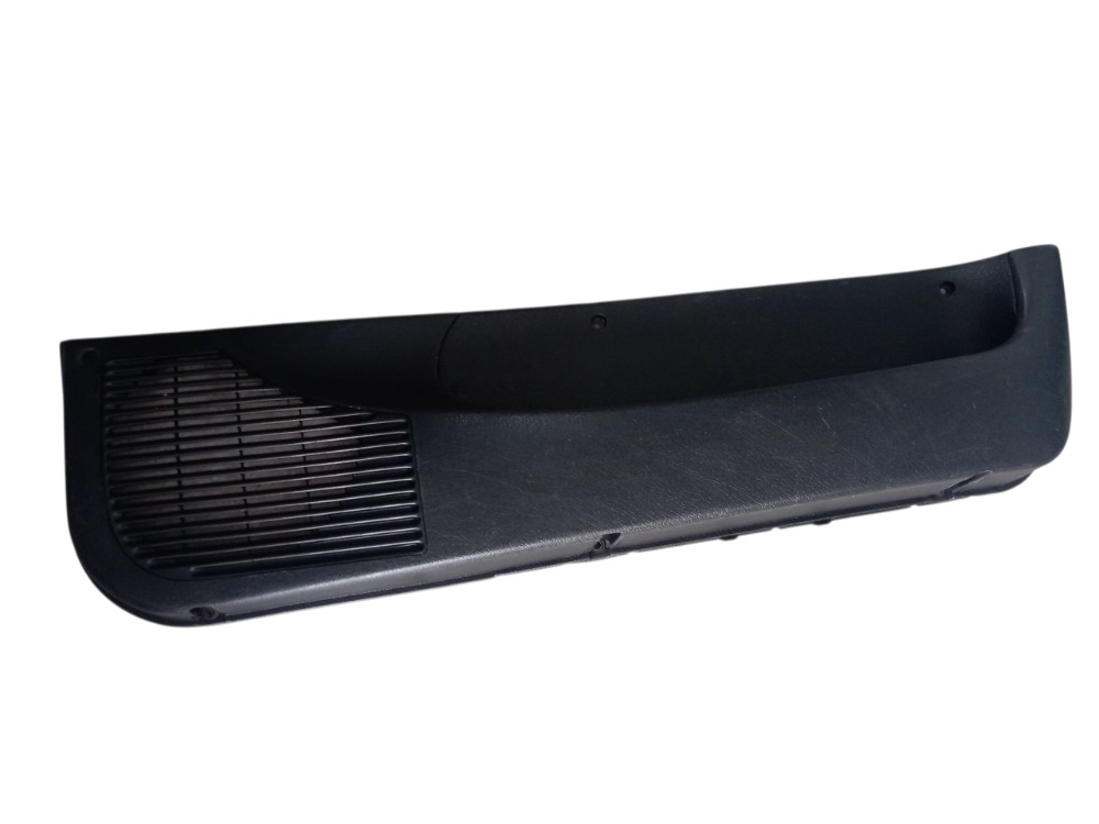 Porta dianteiro direito objeto gm classic corsa 1997 a 1997 2
