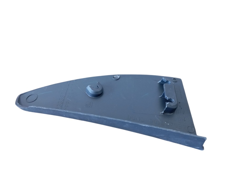 Moldura Porta Esquerda Gm Corsa 5